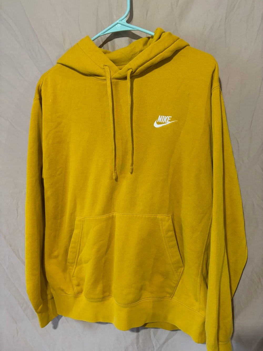 Nike sweatshirt